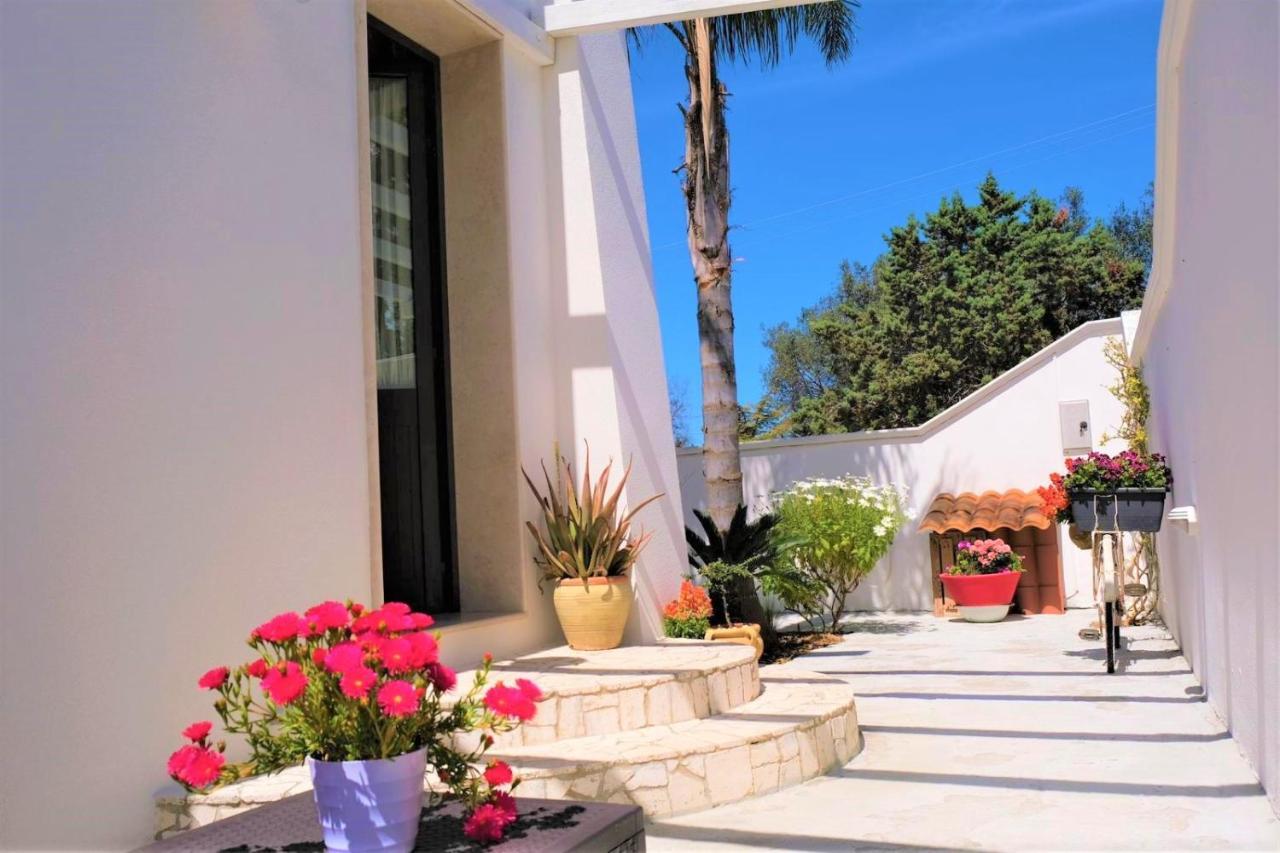 Da Casa Tiziana Hotel Porto Cesareo Ngoại thất bức ảnh