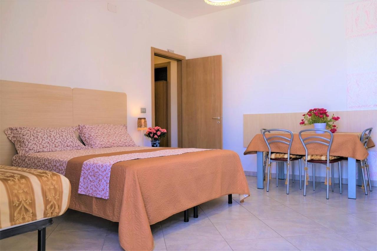 Da Casa Tiziana Hotel Porto Cesareo Ngoại thất bức ảnh