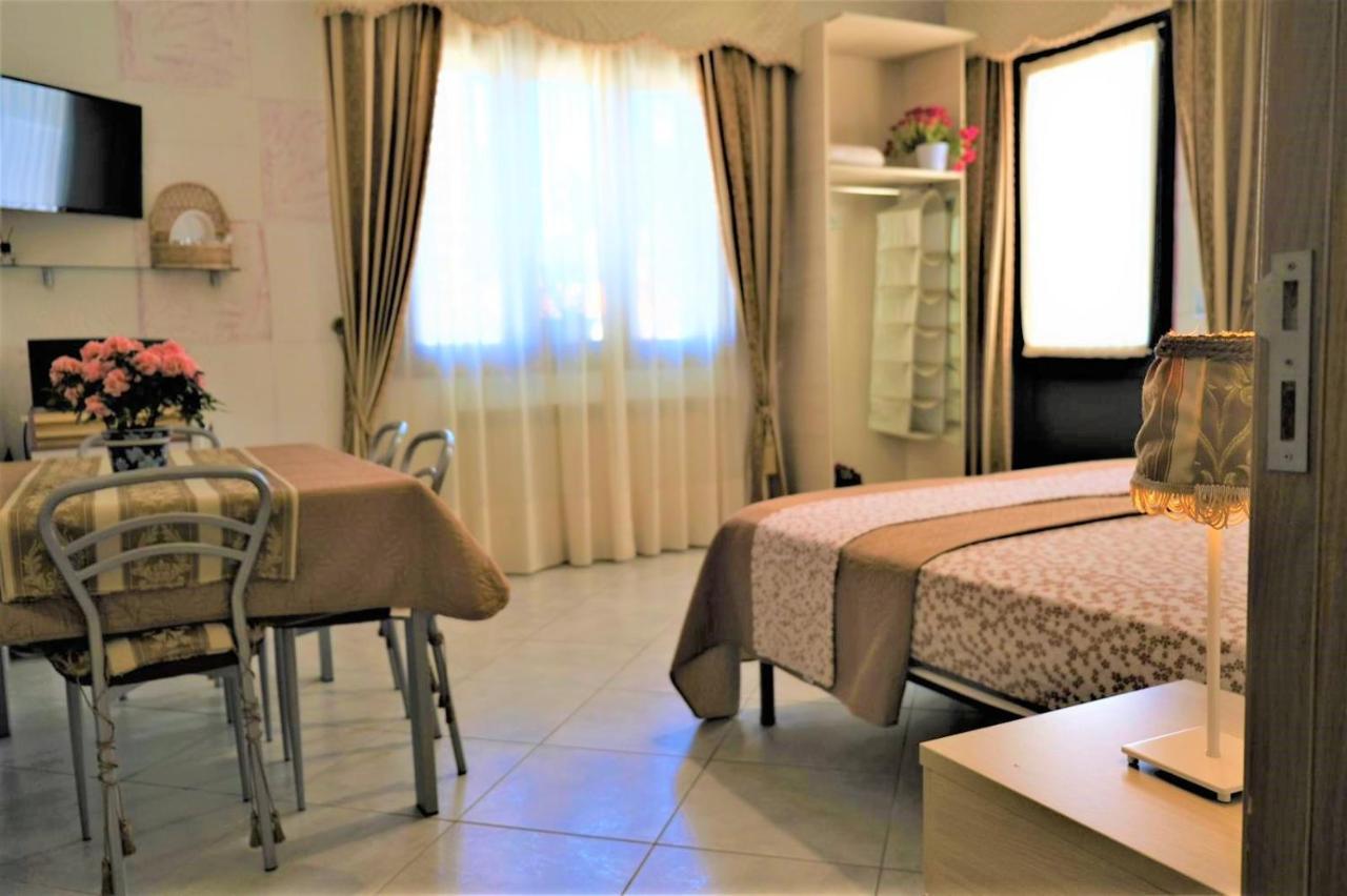 Da Casa Tiziana Hotel Porto Cesareo Ngoại thất bức ảnh